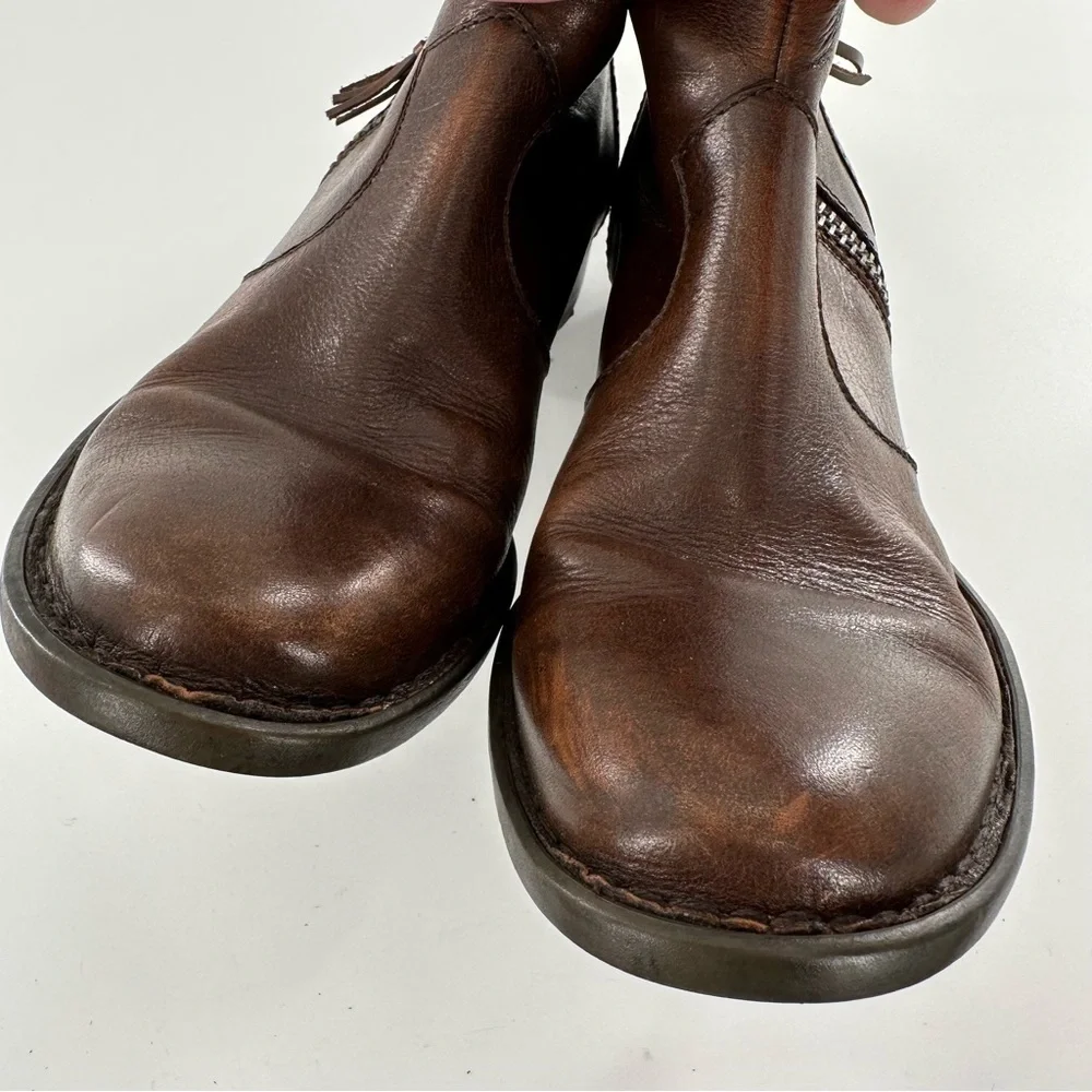 Born ankle booties size 7 38 M/W brown leather western rodeo zip down boots